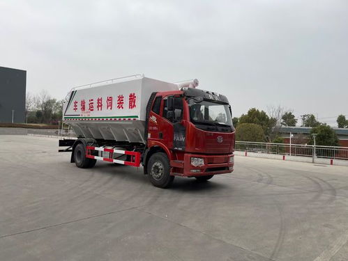 解放10吨散装饲料车与15吨饲料车 高效运输的绝佳选择